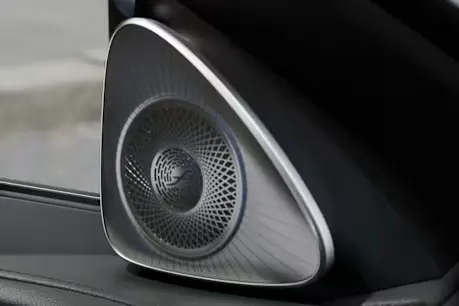 Mercedes-Benz Новий S-Class Висококласна система об’ємного звучання Burmester® 4D