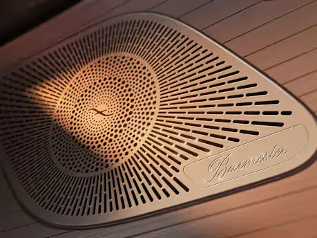 Mercedes-Benz Новий GLE SUV Система об’ємного звучання Burmester® 3D