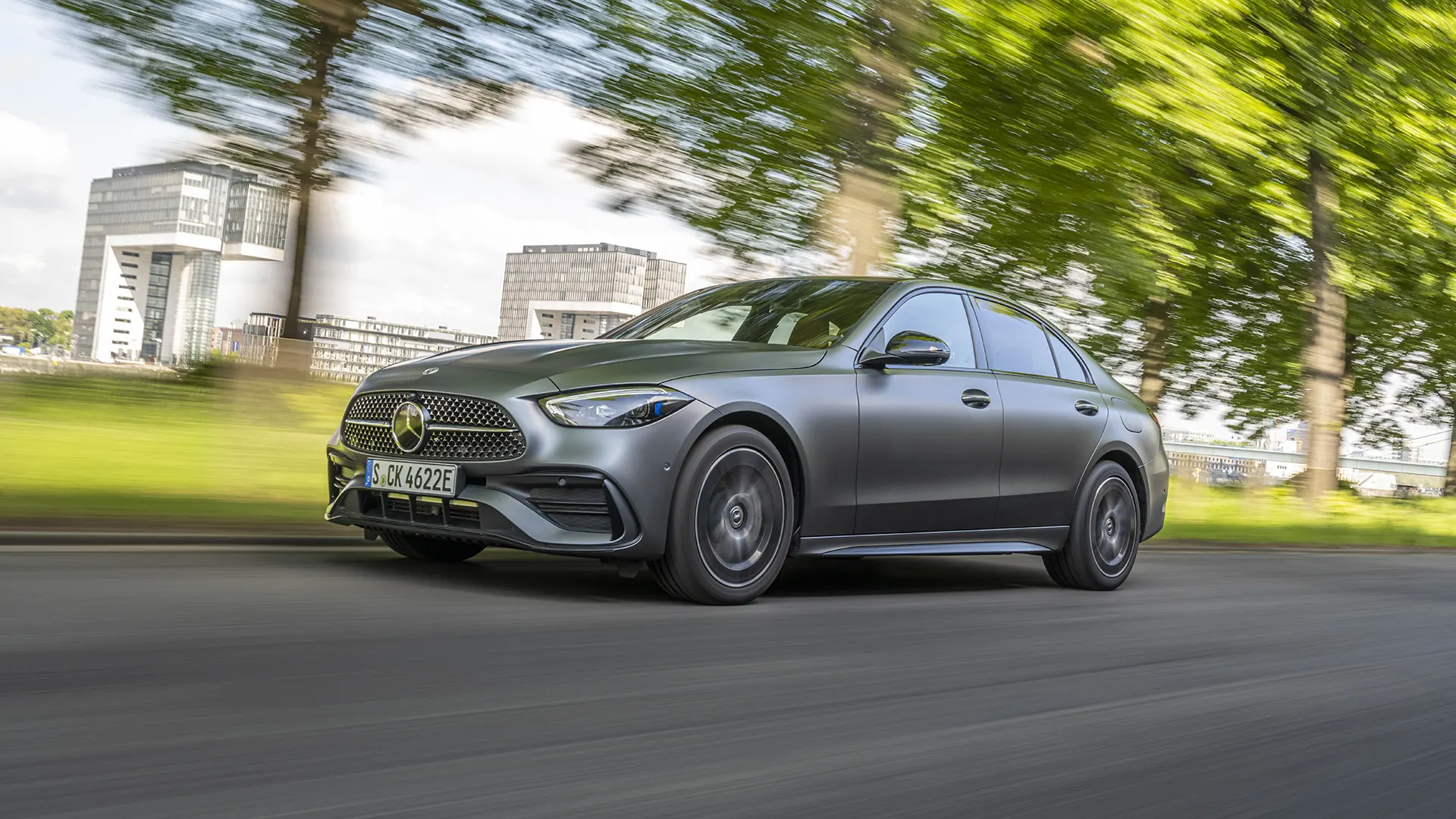 Преміальний Mercedes-Benz C-Class 2026 року тепер із вигодою -10%